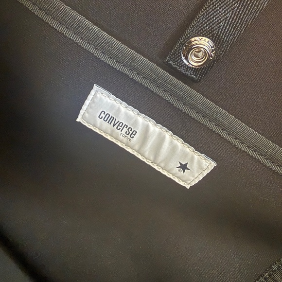 Converse Tokyo Black Tote Bag with Star Design - Picture 3 of 6